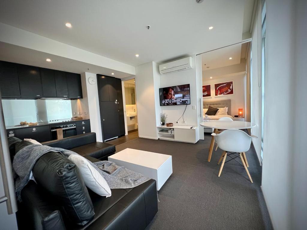Luxury 2 Bedroom Suite Near Adelaide With A Car Park Broadview المظهر الخارجي الصورة